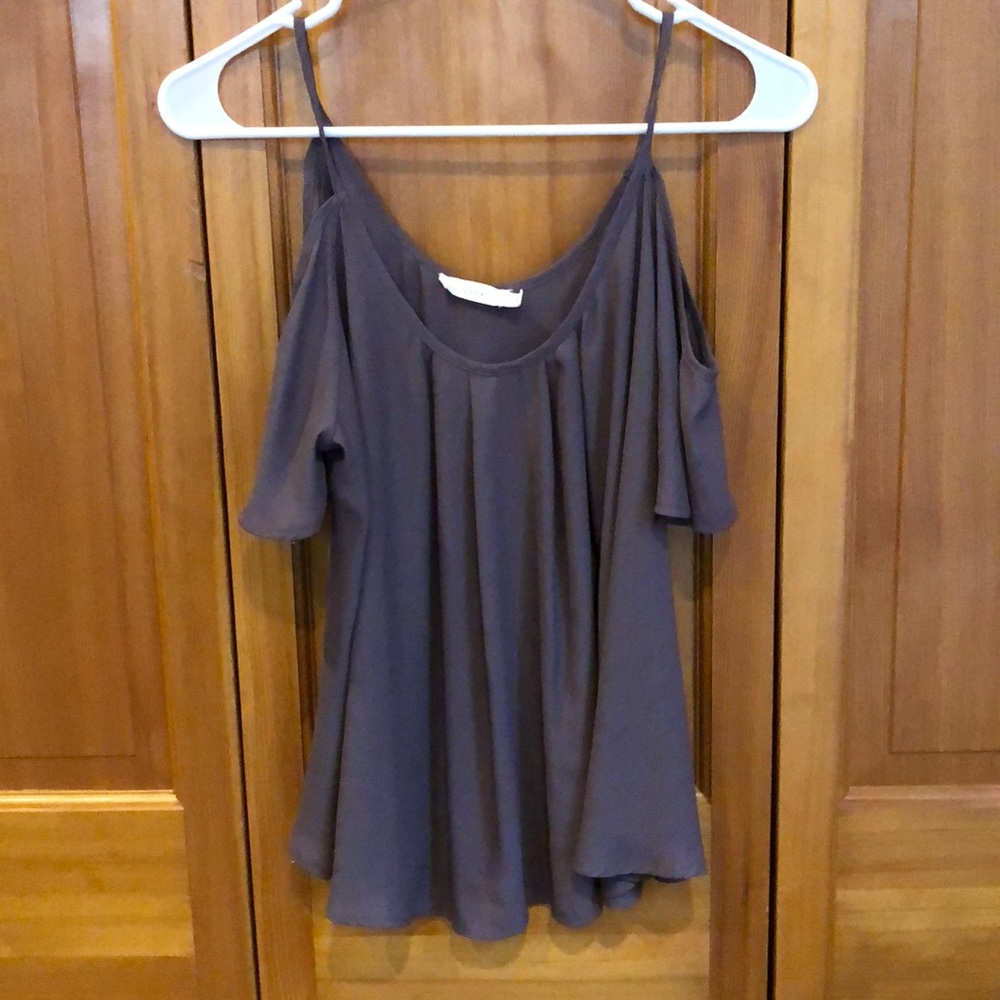 Dusty Purple Open Shoulder Shirt Dry Goods Size S